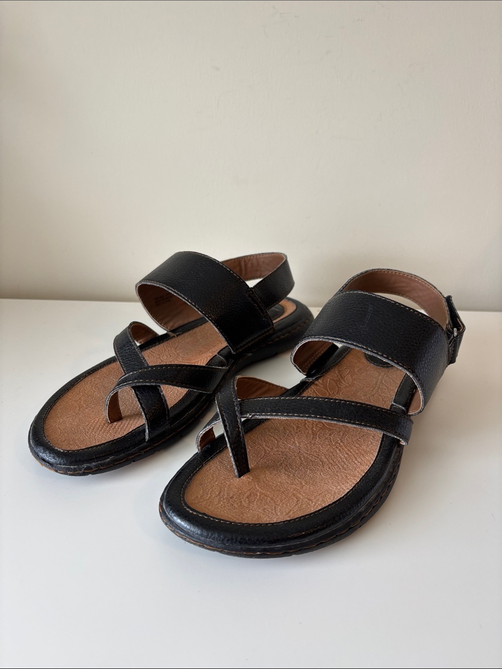 b.o.c. Comfort Strappy Slide Sandals Black Women’s Size 10 EUC